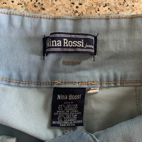 Nina Rossi  Light Washed High Waisted Jean Shorts - Picture 2 of 4